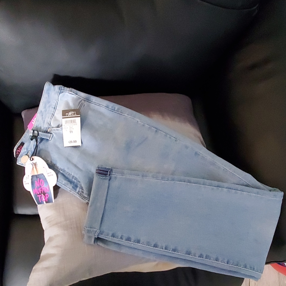 No muffin top ankle high rise skinny jeans